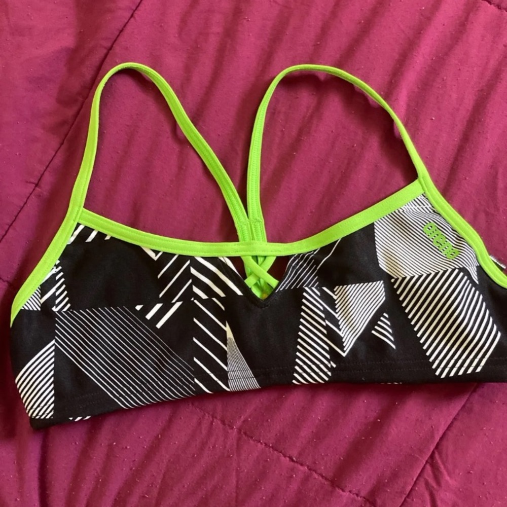 Swim Top ARENA (NWOT)